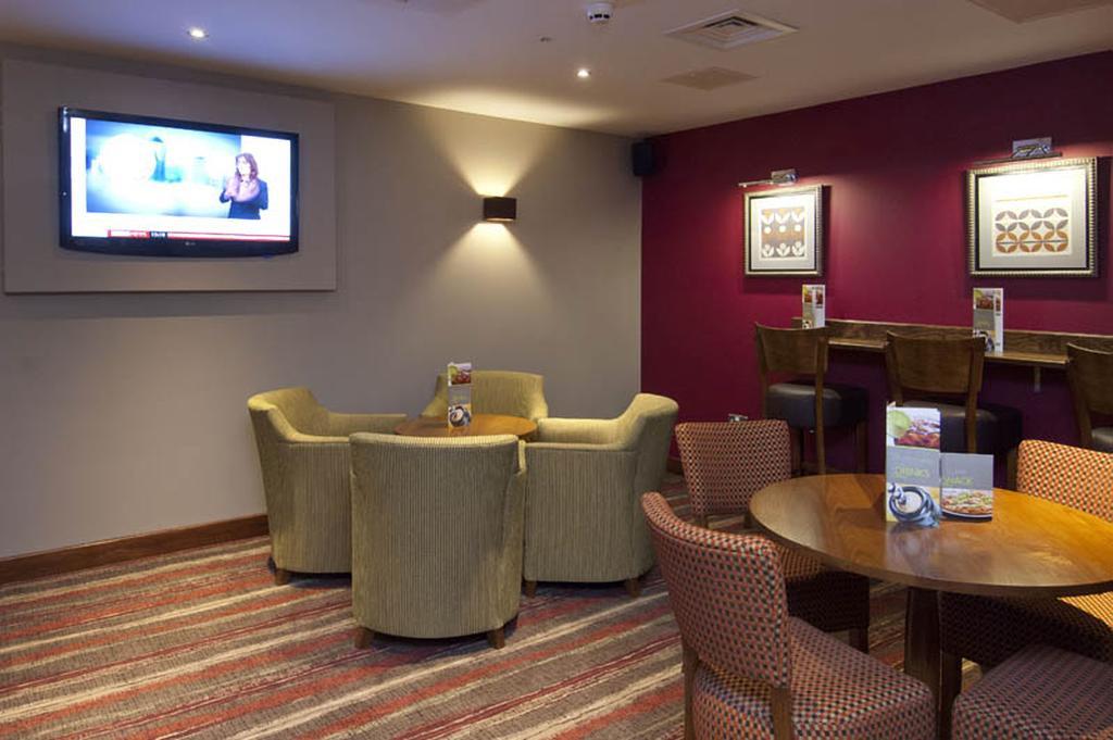 Premier Inn London Ealing Brentford Luaran gambar